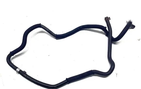 Nissan Qashqai+2 Engine coolant pipe/hose