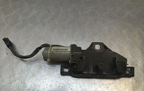 BMW 5 E60 E61 Tailgate/trunk/boot lock/catch/latch 489051060