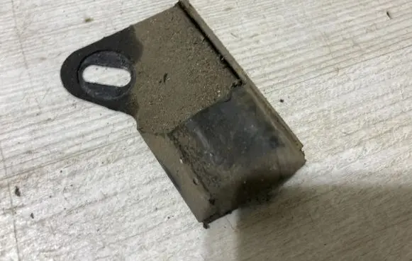 Bentley Mulsanne Radiator mount bracket