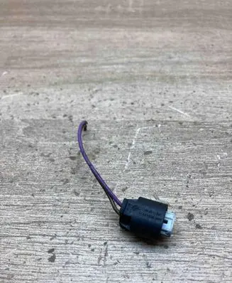 BMW 7 E65 E66 Plug wire 9684051 2PIN