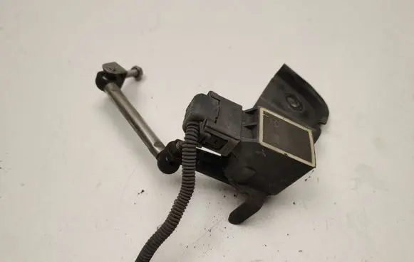 Mercedes-Benz CL C216 Rear air suspension level height sensor A0105427717