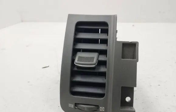 Nissan X-Trail T31 Dash center air vent grill 68751JG00A 68751JG40A P19660A75000