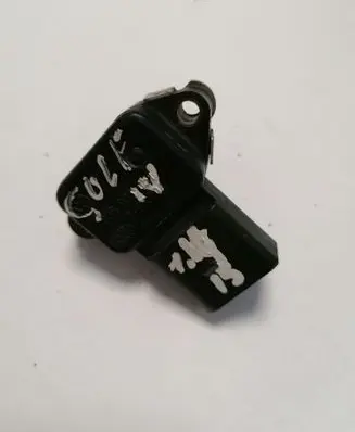 Volkswagen Golf IV Air pressure sensor 036906051