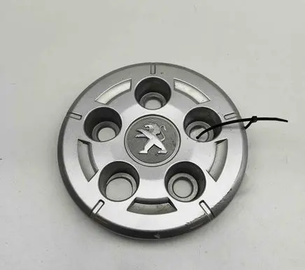 Peugeot Boxer R20 wheel hub/cap/trim 01376388080 1374675080