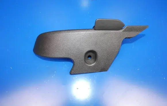 Volvo S60 Seat belt trim 31479187