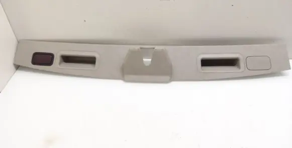 Mercedes-Benz ML W164 Tailgate trim A1647400030
