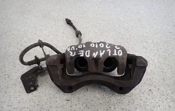 Mitsubishi Outlander Front brake caliper 