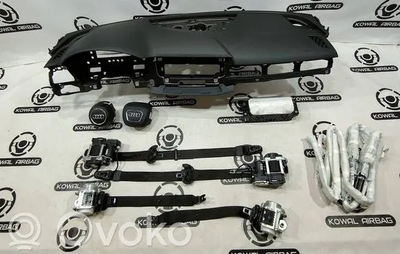 Audi A5 Dashboard 8W6880742F 8W6880741F 8W68577056C