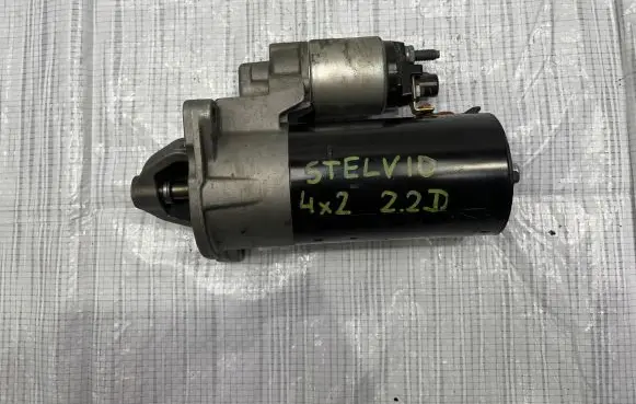 Alfa Romeo Giulia Starter motor 50532995