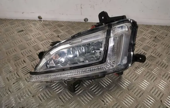 Hyundai Tucson TL Front fog light 92201D7600