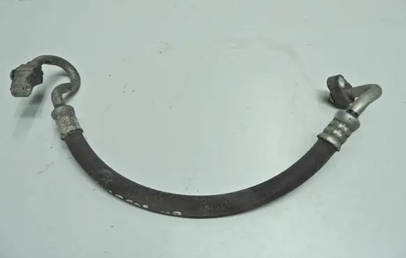 Toyota Urban Cruiser (XP110) Air conditioning (A/C) pipe/hose