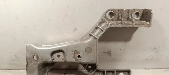 Jaguar XE Radiator mount bracket GX7317K898AD