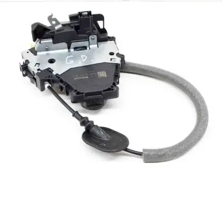Renault Captur II Rear door lock M16804 825024982R