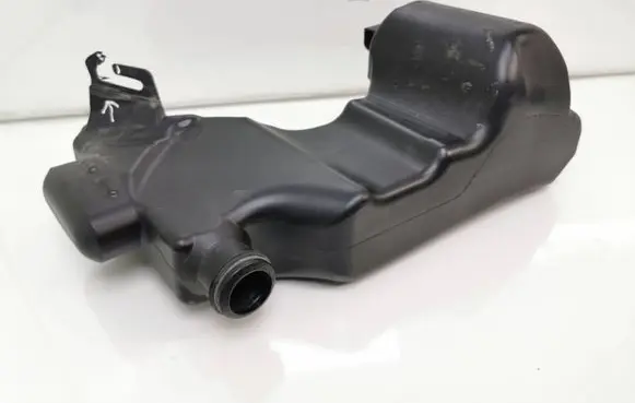 Mercedes-Benz EQC Windshield washer fluid reservoir/tank A2058600160 A2058690120