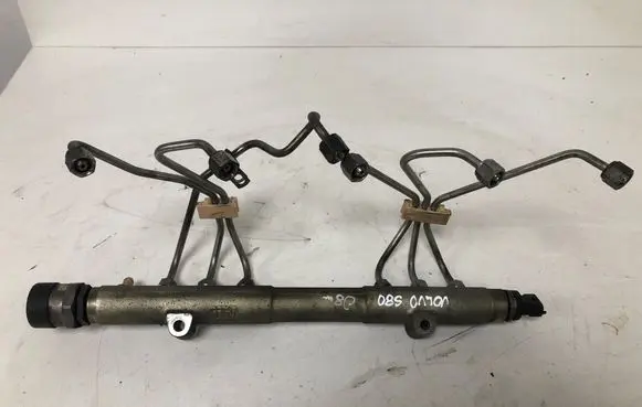 Volvo S80 Fuel main line pipe 30757146
