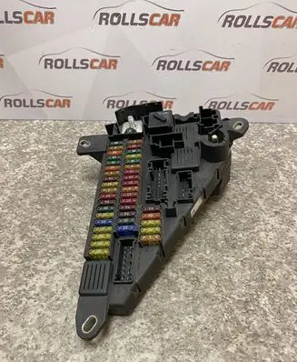 BMW 5 E60 E61 Fuse module 690661803