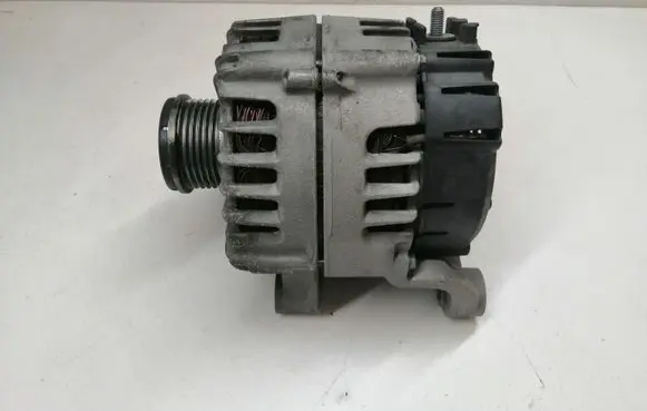 BMW 5 F10 F11 Generator/alternator 8507624 FG18S052
