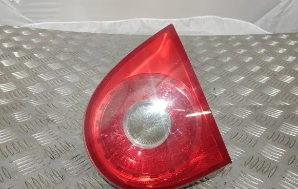 Volkswagen Golf V Tailgate rear/tail lights 89031783 1K6945095G