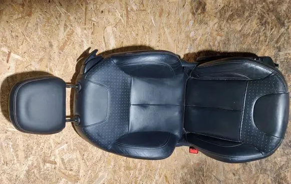 Citroen DS3 Front driver seat 