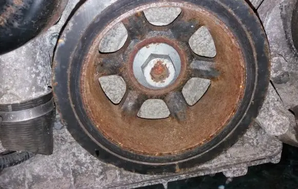 Mercedes-Benz C W203 Crankshaft pulley