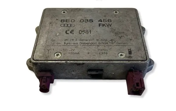 Audi A6 S6 C5 4B Antenna control unit 8E0035456