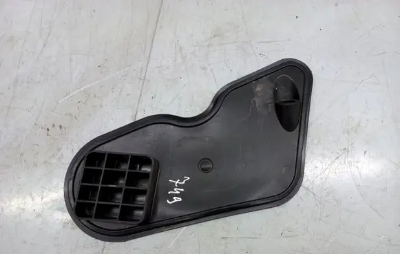 Volkswagen Jetta VI Other interior part 5C6839916C