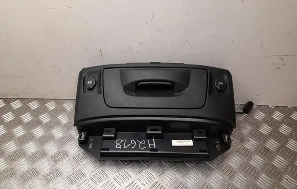 Dodge RAM Glove box set 1VY88TRMAA