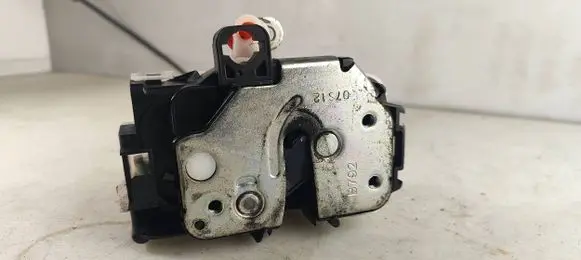Fiat 500 Front door lock 51827414