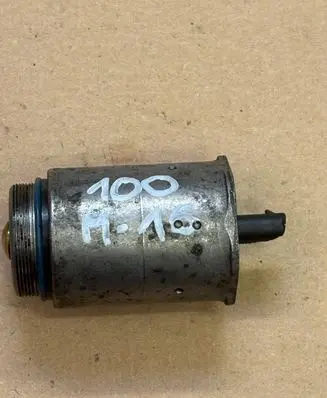 Mercedes-Benz Sprinter W906 Oil pressure sensor A6511800115