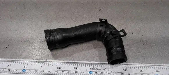 Opel Vectra C Air intake hose/pipe 90528773