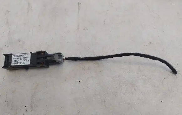 Audi A2 Airbag deployment crash/impact sensor 8Z0959643