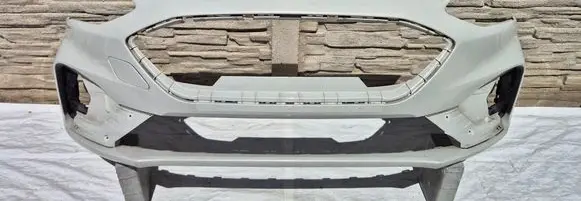 Ford Focus Front bumper JX7B17757S