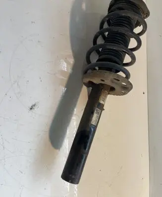 Skoda Yeti (5L) Front shock absorber with coil spring 1K0413031