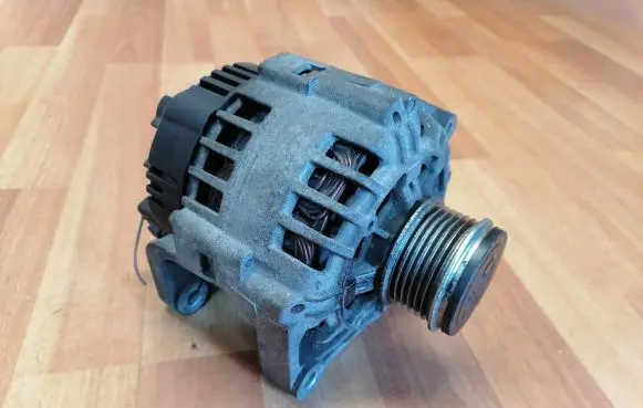 Renault Scenic I Generator/alternator 8200054588 2542466B SG10B019