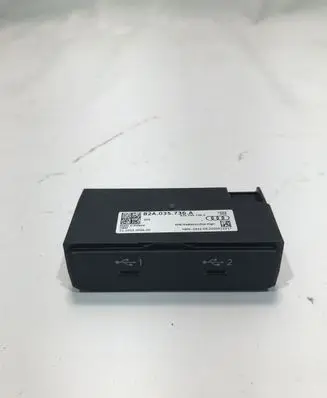 Audi A3 8Y USB socket connector 82A035736A