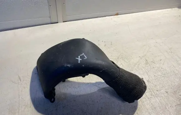 Jaguar XJ X351 Air intake duct part 8X239A673