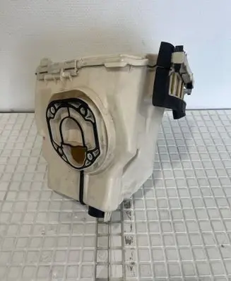 BMW X1 E84 Fuse box cover 7544577 58650910