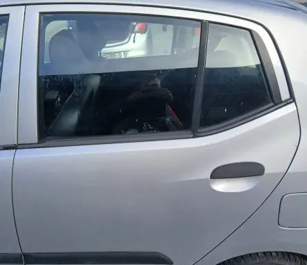 Hyundai i10 Rear door