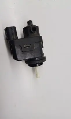 Headlight level adjustment motor