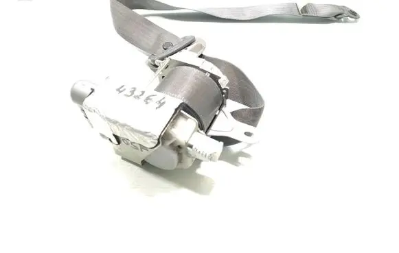 Toyota Prius (XW20) Front seatbelt 7L7240-P