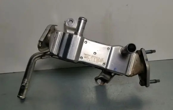 Toyota Prius (XW30) EGR valve cooler 2560137010