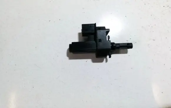 Clutch pedal sensor