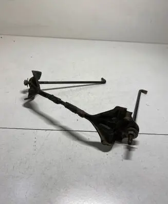 Chevrolet Lacetti Battery bracket 