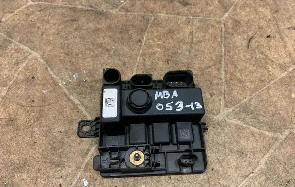 BMW 5 F10 F11 Current control relay 7591534
