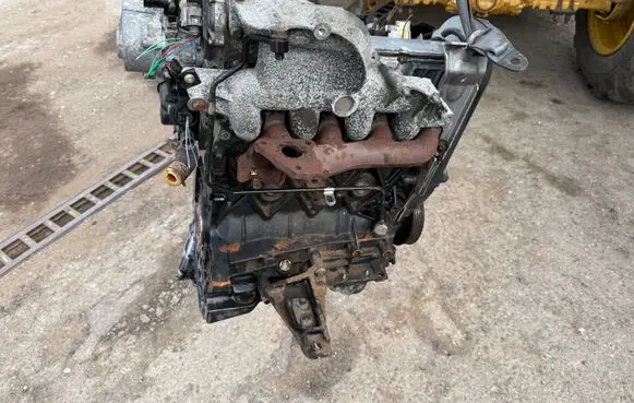Suzuki Grand Vitara II Engine F9Q