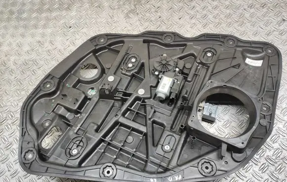 KIA Optima Front window lifting mechanism without motor 824812T010