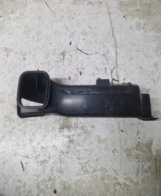 BMW 4 G22 G23 G24 G26 Air intake duct part 13718635103 72423278 18026310