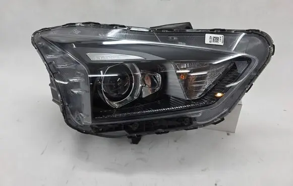 Hyundai Bayon Headlight/headlamp SPEED92102Q0500 92102Q0500