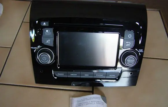 Peugeot Boxer Radio/CD/DVD/GPS head unit 07355857890