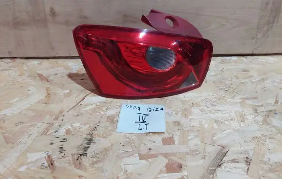 Seat Ibiza IV (6J,6P) Rear/tail lights